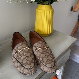 Coach size 9 loafer